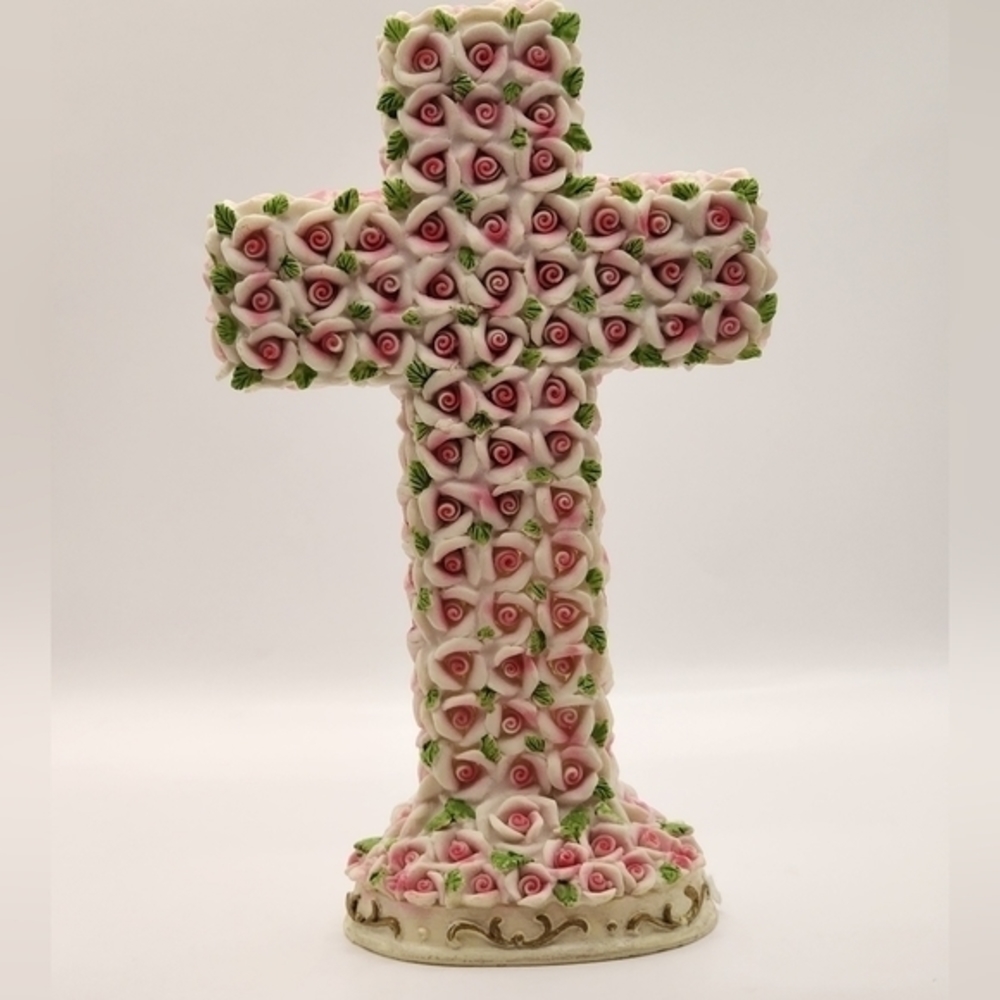 Beautiful Resin Floral Cross Pink Roses‎ With Leaves